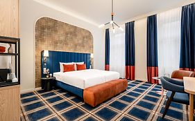 Basiliq Hotel